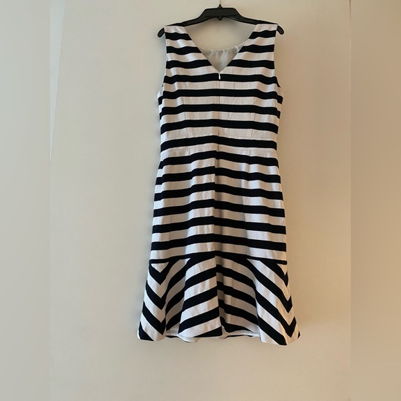 Banana Republic Navy & White Striped Fitted Dress - Picture 3 of 11